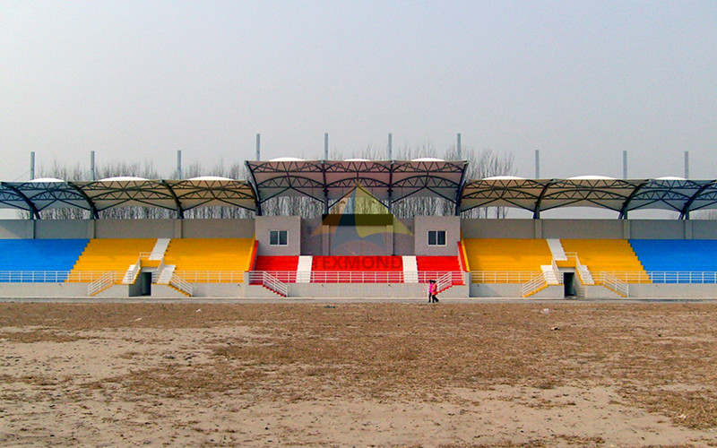郑州市港区中学体育场看台